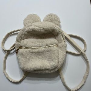 Mini Sherpa creme backpack